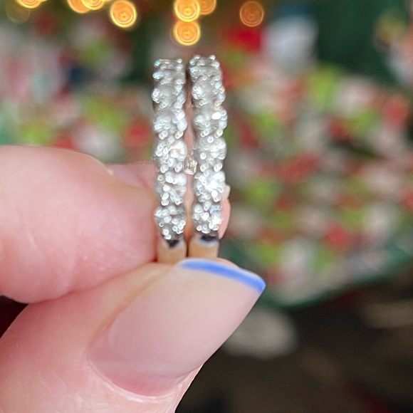 Wedding band set. Engagement ring and two diamond bands. Appraised at over $22k - Picture 2 of 12